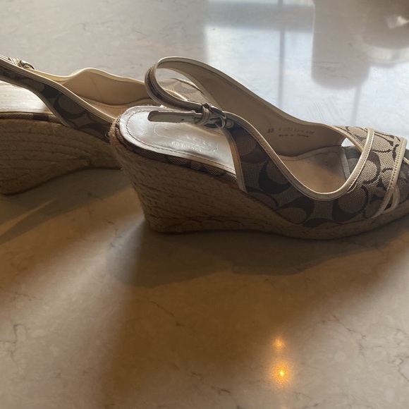 Coach espadrille style wedge sandals - Picture 4 of 6